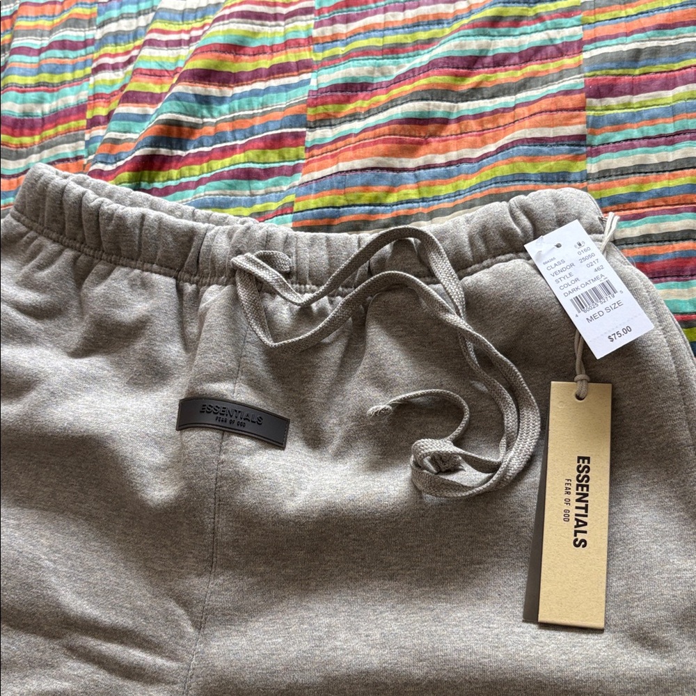 Fear of God essentials, dark oatmeal, shorts, size medium new tags, no bag - Picture 3 of 14